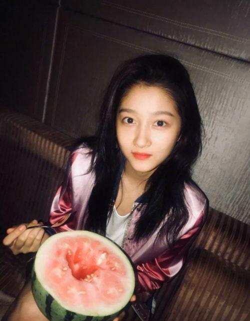 娱乐圈吃瓜照片模板图片,明星真实生活幕后曝光,吃瓜照片带你一探究竟! 第3张 娱乐圈吃瓜照片模板图片,明星真实生活幕后曝光,吃瓜照片带你一探究竟! 第3张